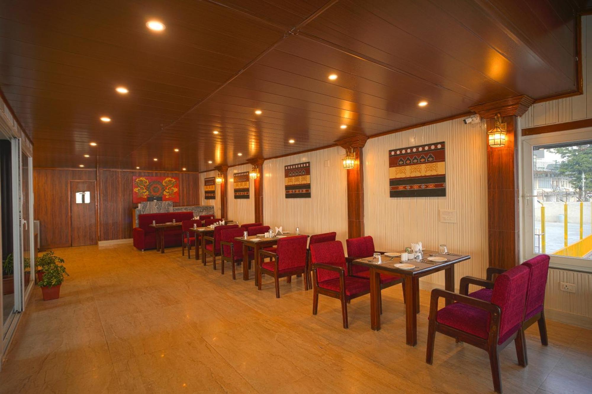 Yashshree Mussoorie Mall Road Zewnętrze zdjęcie